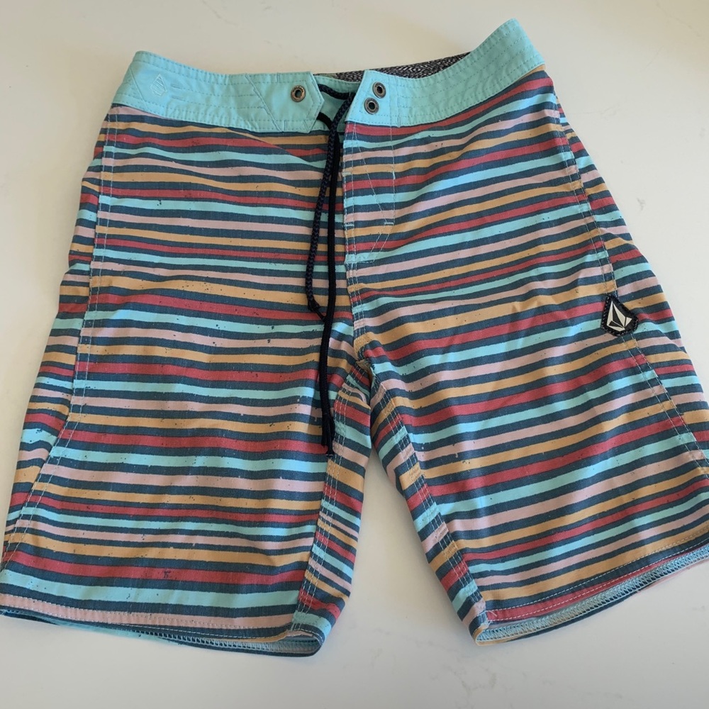 Boys board shorts